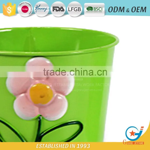 Garden Galvanized or Iron Flower Tubs and Pots Decorative Potted Plants photo-2