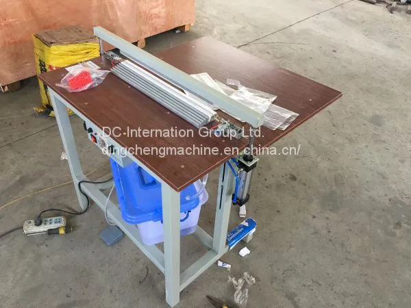 foot pedal sealing machine