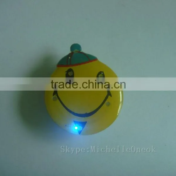 2017 Christmas Ornaments Led Flashing Badge photo-4