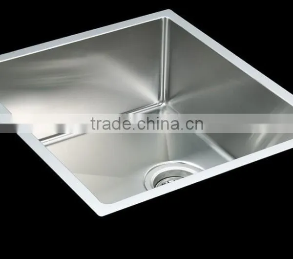 SUS304 Handmade Undermount Single Bowl Handmade Bar Sink Made in China photo-2
