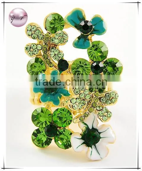 Gold Tone / Green Rhinestones / Flower Stretch Ring