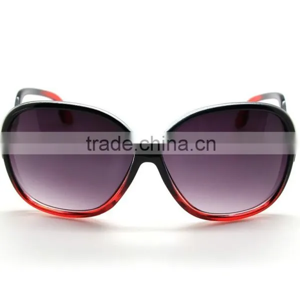 2015 Women's Plastic Sunglasses Wholesale UV400 photo-2