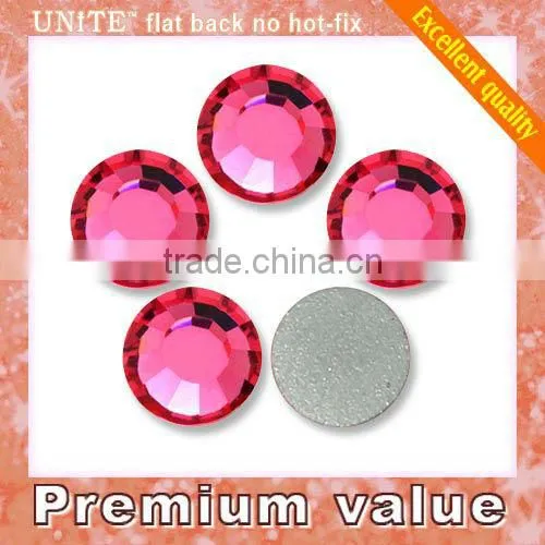Flat back rhinestones rose