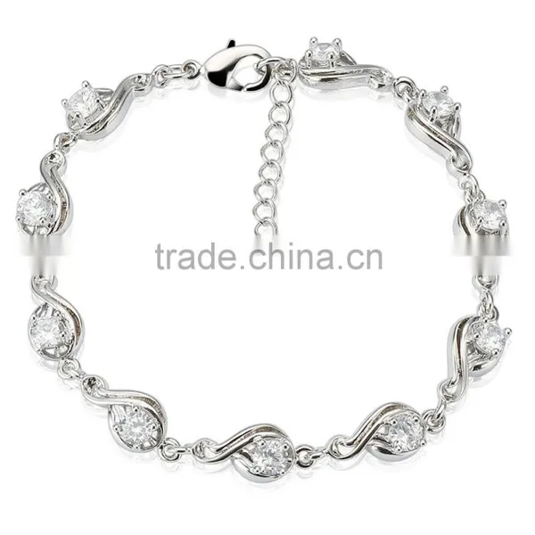 Unique Design Solitaire Cubic Zirconia Bracelet Length Adjustable Jewelry Best Gift for Her