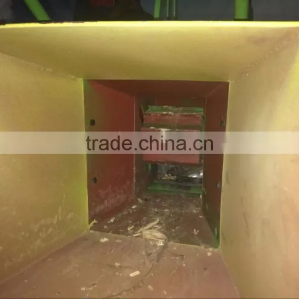Hot Sale CE Approved 22hp Hydraulic Diesel Engine Wood Chipper photo-4