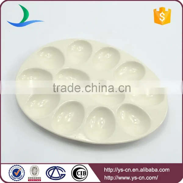 New Product Beige Oval Crackle Glaze Ceramic Egg Tray Holder photo-2