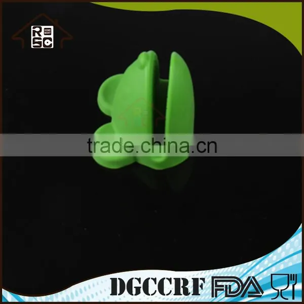 NBRSC Hot Products Custom Design Non-slip Silicone Glove Oven Silicone Gloves Silicone Pot Gloves photo-3