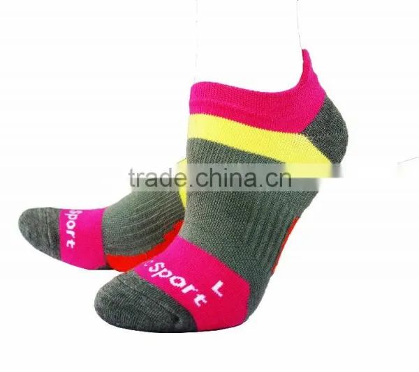 Sport Ankle Socks With Firm Arch Support photo-3