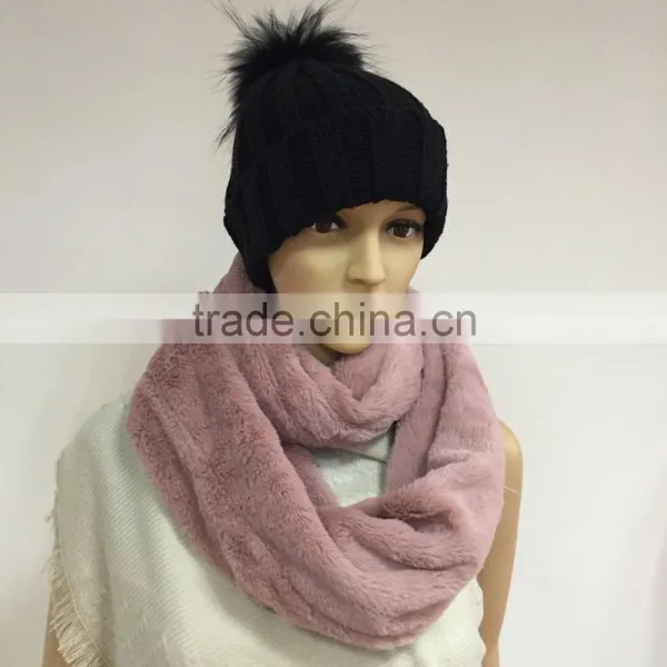 PV Velvet Fabric Infinity Scarf photo-4