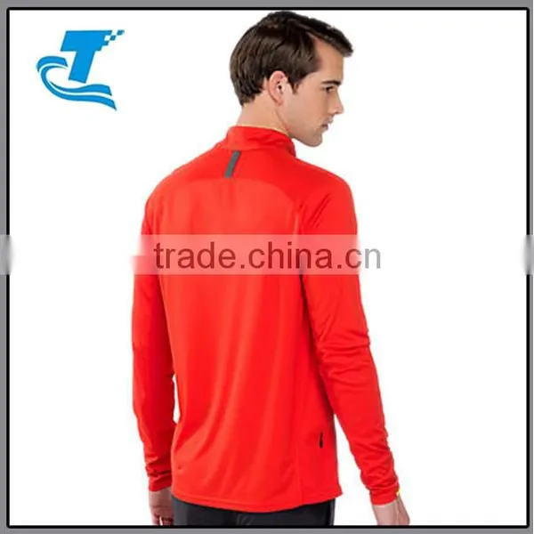 Breathable OEM Men's Red Sportswear for Outdoor Sports photo-2