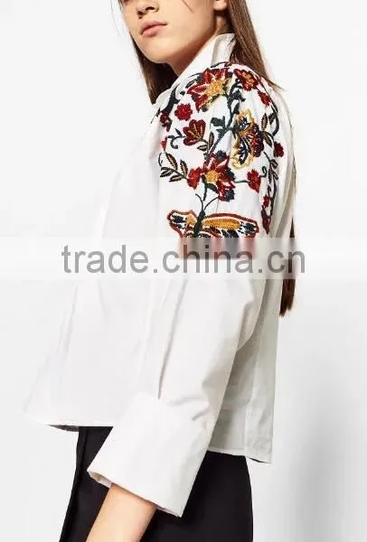 Runwaylover EY2383B Women New Fashion 2017 Loose Embroidery Blouse photo-3