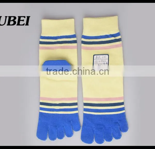 Wholesale Socks Custom Toe Socks for Men photo-3