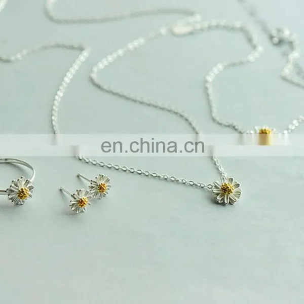 925 Sterling Silver Daisy Adjustable Ring Necklace Bracelet and Earring Set