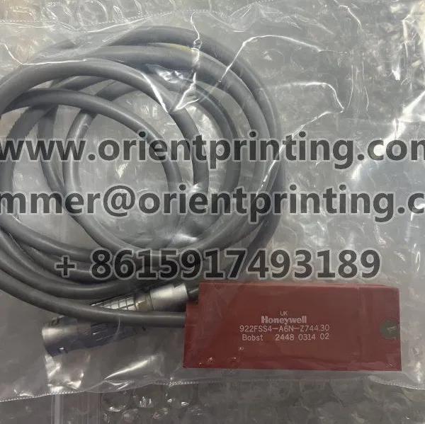 Original New 922FSS4-A6N-Z744-30 Proximity Switch Sensor For Bobst Printing Spare Parts photo-2