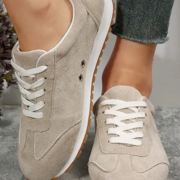 Wholesale Spring and Autumn Fashion New Women's Round Toe Walking Shoes Color Matching Casual Comfortable Shallow Mouth Thick Sole Sneaker photo-4