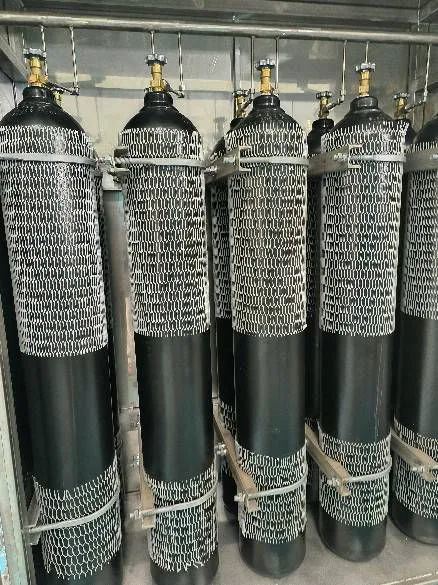 80l, 70l, 40l, 15l Nitrogen Gas Cylinders, Argon Gas Cylinders, Oxygen Gas Cylinders, Carbon Dioxide Gas Cylinders, Seamless Gas Cylinders (national Standard) photo-3