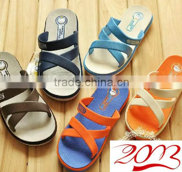 Single Color Pvc Air Sandals Slippers Injection Machine photo-4