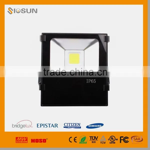 70W 7100Lumens IP65 3000K SMD China Outdoor LED Flood Light photo-2