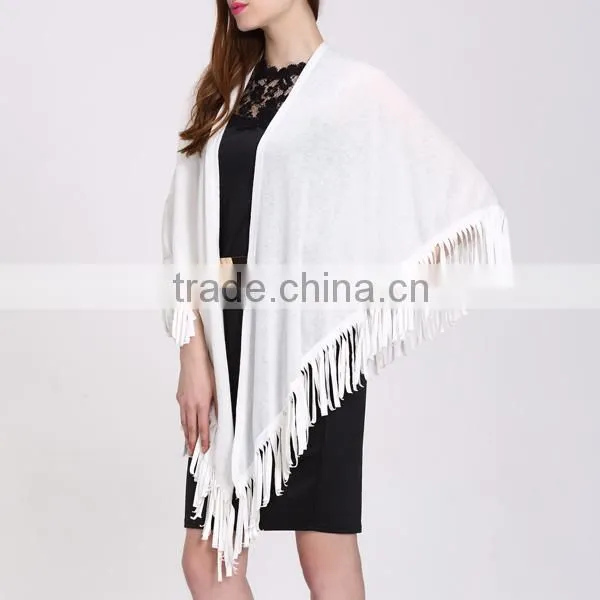 2016 Fashion Short Style Coat White for Women in Guangzhou photo-4