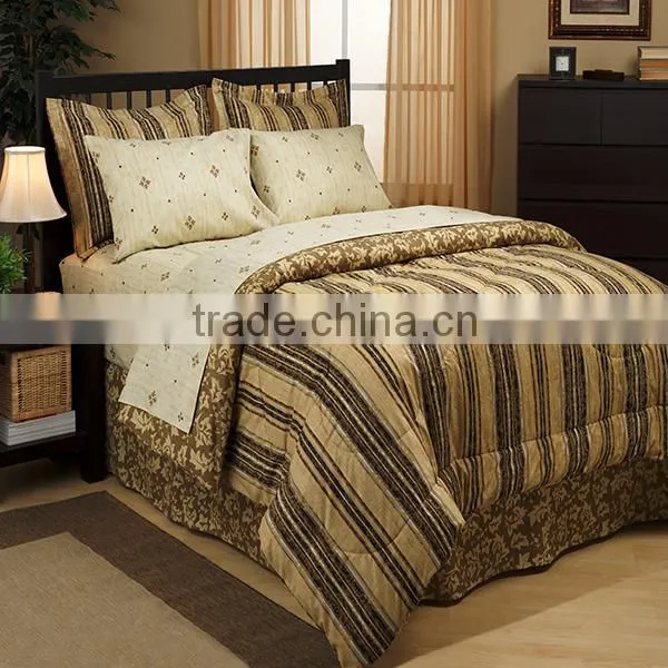 100% Polyester Luxury Embroidery Comforter Set photo-3