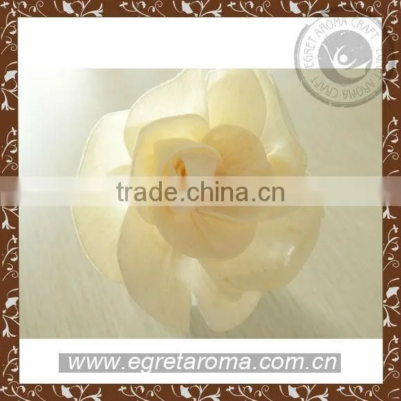 Factory Direct Sale Handmade Natural Sola Wood Flower photo-6