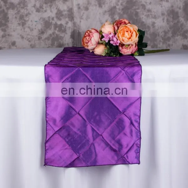 Pintuck Table Runner photo-4