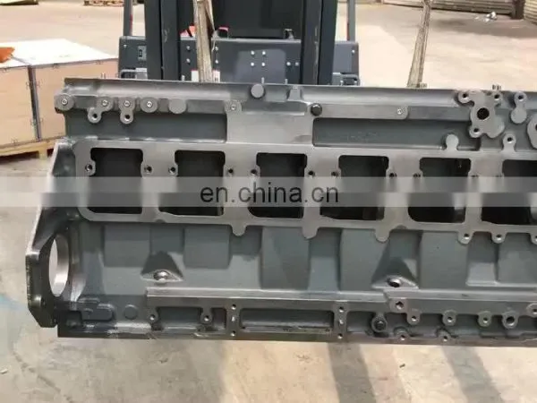 ISDE 6D107 QSB6.7 Engine Cylinder Block 4990447 5302096 4955412 4946586 4991099 6754-21-1310