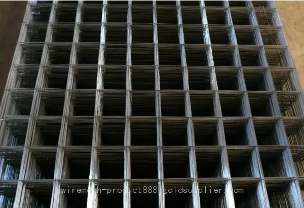 High Quality Galvanized Iron Welded Wire Mesh Panel photo-2