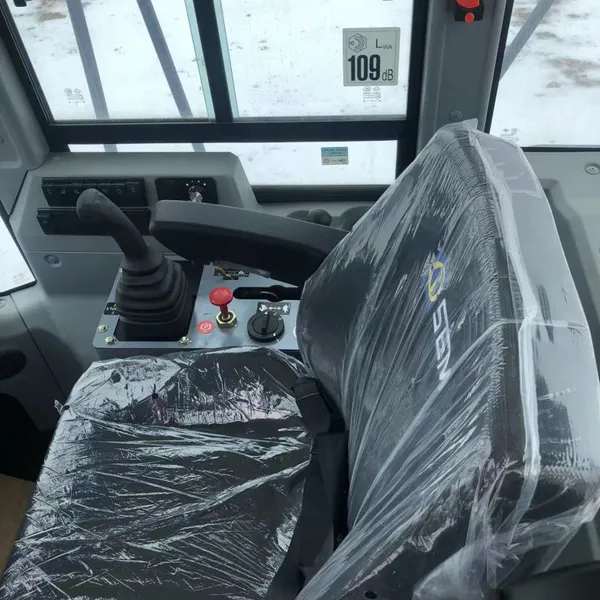 5Ton SEM655D SEM656D Front Loader Wheel Tractor Loader With Weichai Engine Pump and Gearbox for Africa Market 1 Year Warranty photo-6