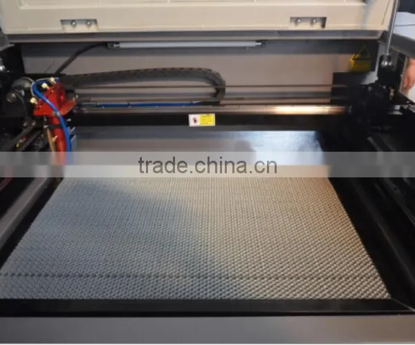 DW-6040 Leather Bags Co2 Laser Engraving Machine /non-metal Laser Engraving Machine,with One Year Warranty photo-2