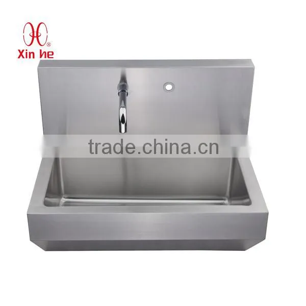 Sanitary Ware Manufacturer In Medical Stainless Steel Hospital Surgical Scrub Sink With Sensor Tap for Hospital Clinic Use
