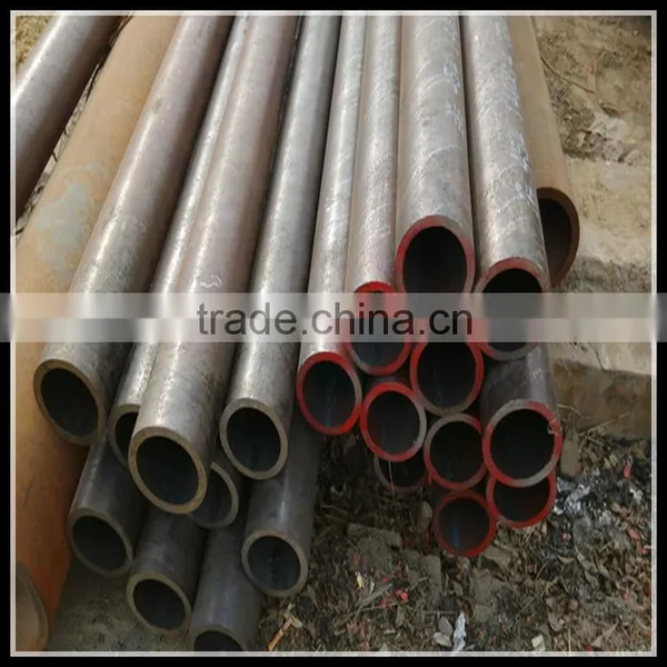 ASTM A335 P11 P22 Pipe Manufacturers Seamless Alloy Steel for High Temperature Service photo-2
