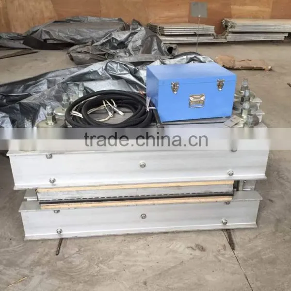 Rubber belt joint vulcanizing curing press