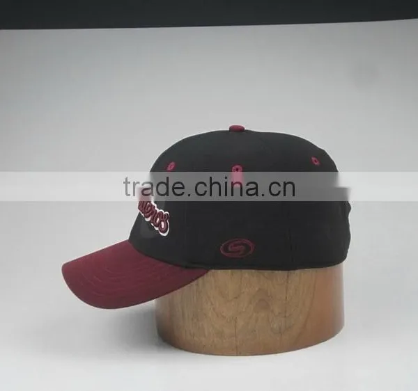 Stylish Custom Flexfit Cap With Embroidery Logo photo-5