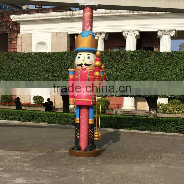 Outdoor Fiberglass Soldier Decoartion photo-3