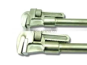 25*200mm Pipe Wrench 304 Stainless Steel Non Magnetic Hand Tools photo-2
