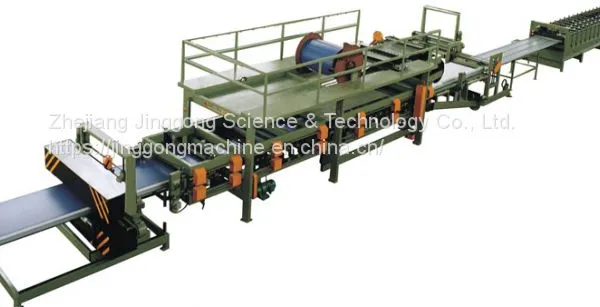 What Are the Differences Between PU and PIR Sandwich Panel?