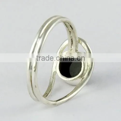 Aura Of Beauty Black Onyx Ring, Gemstone Silver Jewellery, Online Silver Jewellery photo-2