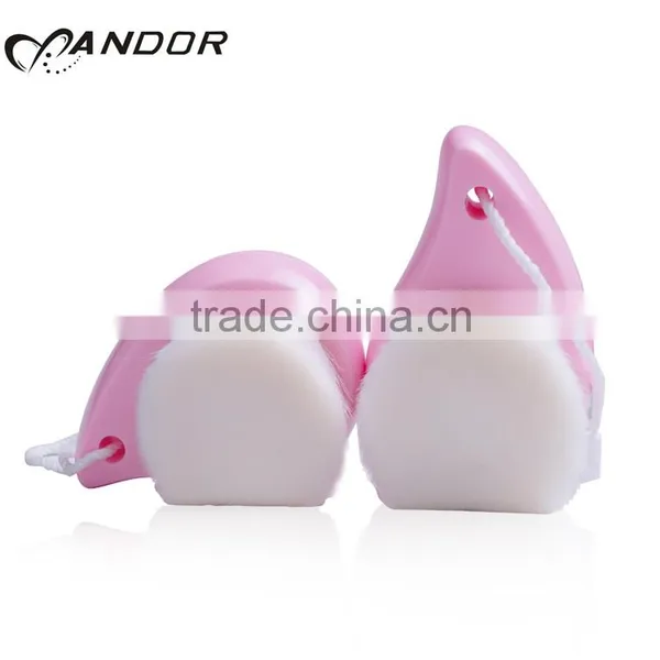 Patent Design Pink Handle Andor Face Cleansing Brush photo-2