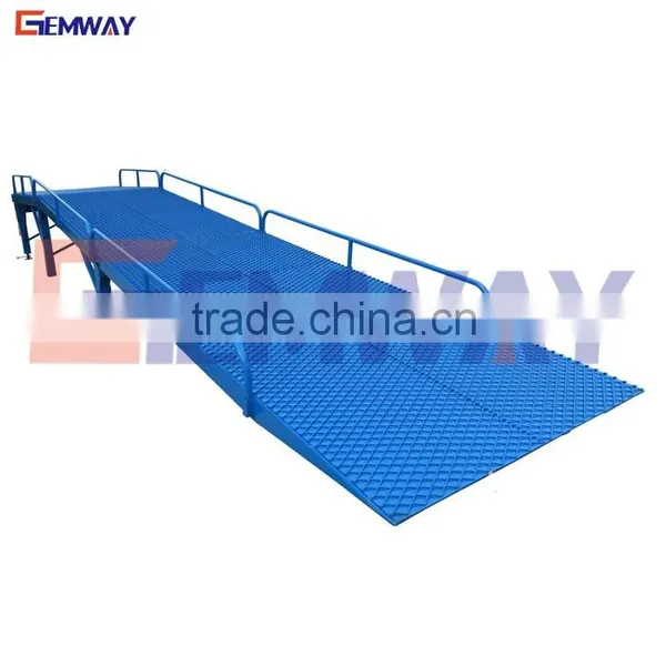 China Cheap Price Warehouse Adjustable Mobile Container Load Ramp for Forklift photo-5