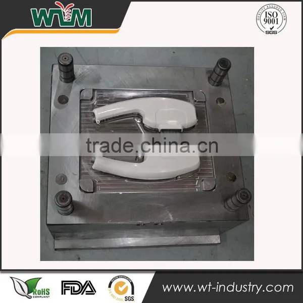 China High Quality Laser Gun Shell Plastic Injection Mould Machine Maker photo-2
