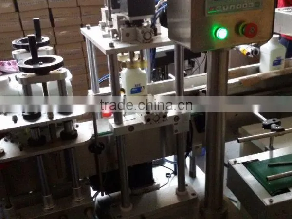 Fully Automatic Screw Capping Machine for Various of Cosmetics, Pharmaceuticals, Veterinary Drugs Industry Equipment photo-3