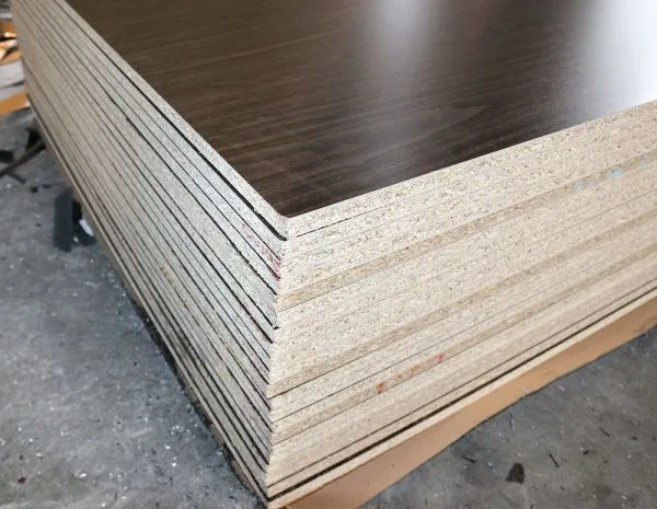 best sell 18mm colourful wood grain melamine particle board price made in China