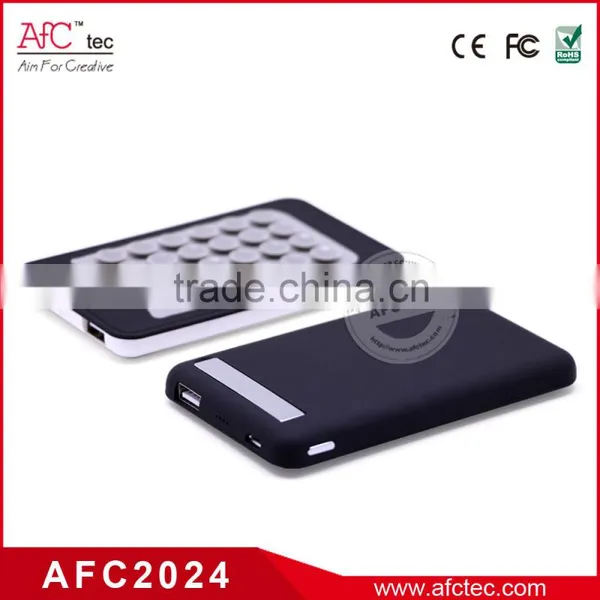 AFC2024 Slim Pocket Size Unique Suction Cup Design Holder 4000mAh Battery Phone Charger Portable photo-3