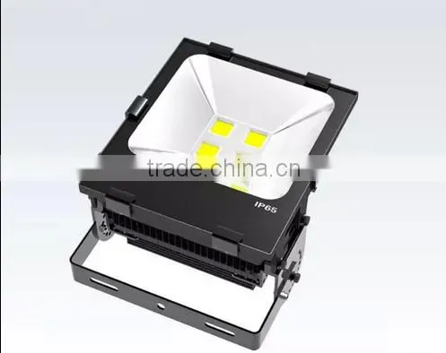 LED Fins Flood Light IP65 3 Years Warranty 30W 50W 70W 100W 150W 200W photo-2