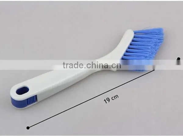 Plastic Slot Cleaning Brush With Scraper photo-3