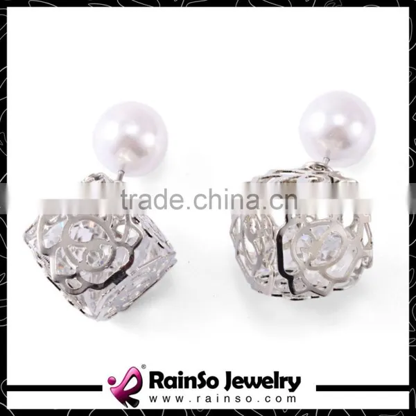Exotic Women Stylish Two Hollowed Double Sides Gold Plated Ball Studs Earrings 1 Pair photo-3