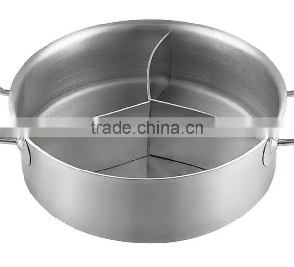 earthenware cooking pot
