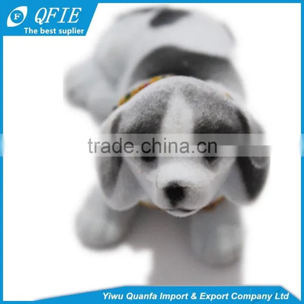 Cheap Cute Resin Nodding Head Dog for Car Decoration photo-4