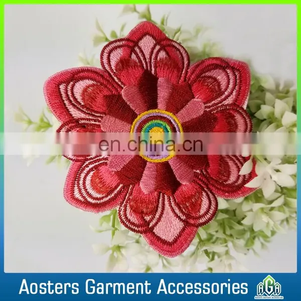 New Fashional Custom Logo Professional Embroidery Patch photo-6